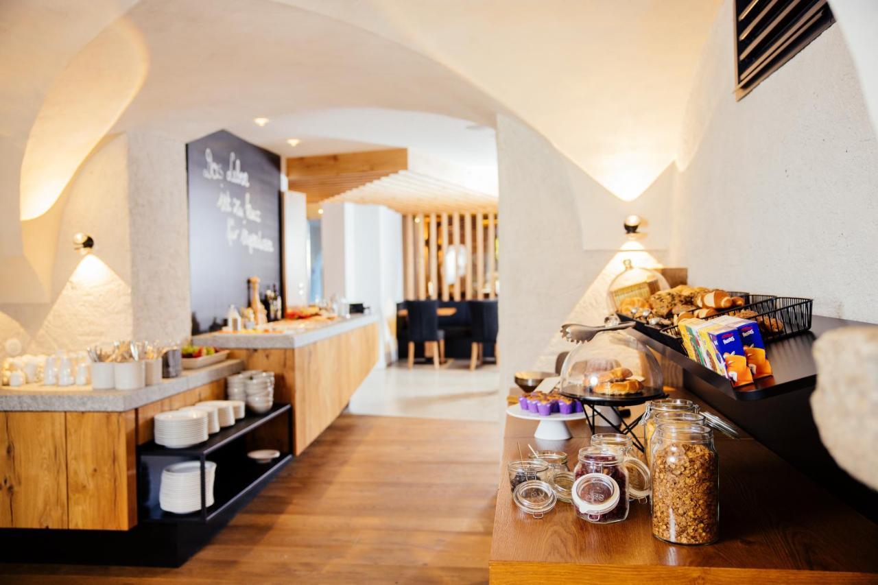 Hotel Gasthof Hirschentenne Stams Ngoại thất bức ảnh