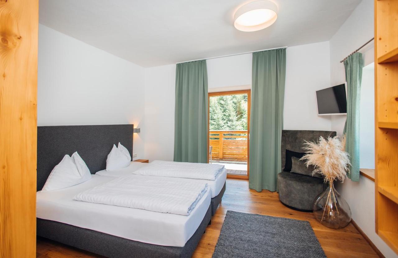 Hotel Gasthof Hirschentenne Stams Ngoại thất bức ảnh