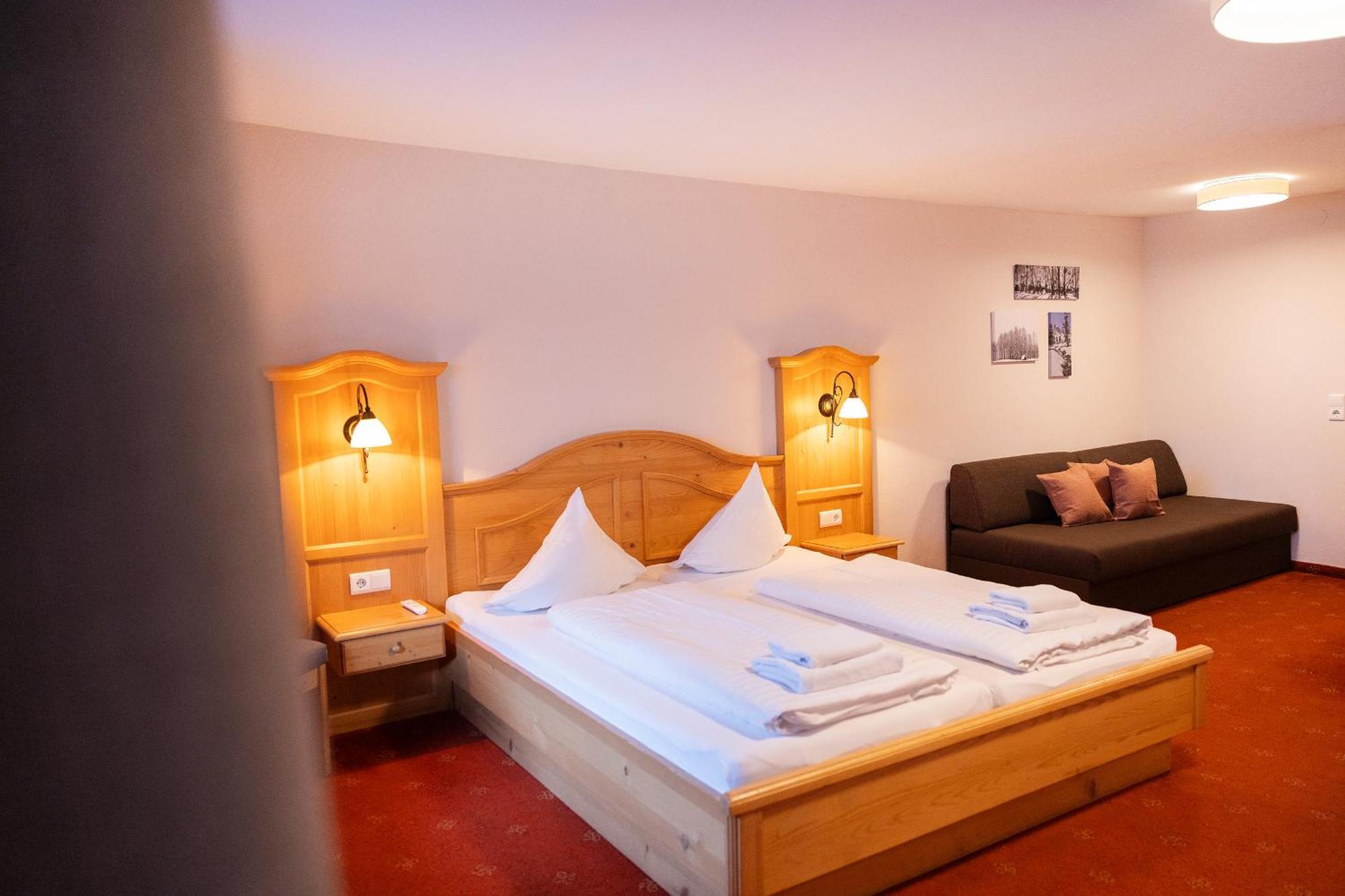 Hotel Gasthof Hirschentenne Stams Ngoại thất bức ảnh